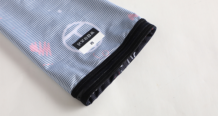 black arm sleeves